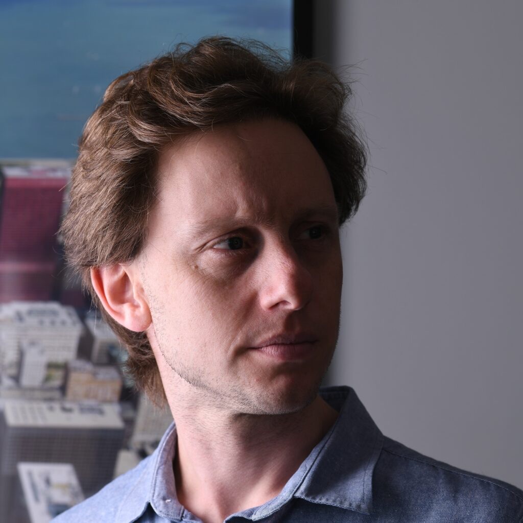 Retrato do escritor e cineasta André Bushatsky